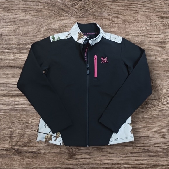 Realtree Jackets & Blazers - NWOT Women's Bushmaster Jacket (S)